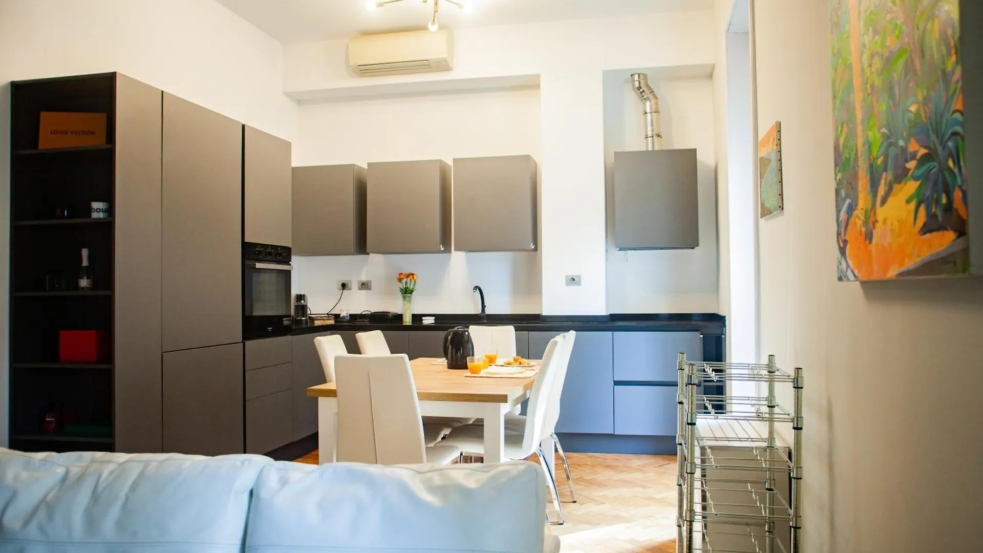 Design & Luxury With Garden In San Senatore Mediolan Włochy
