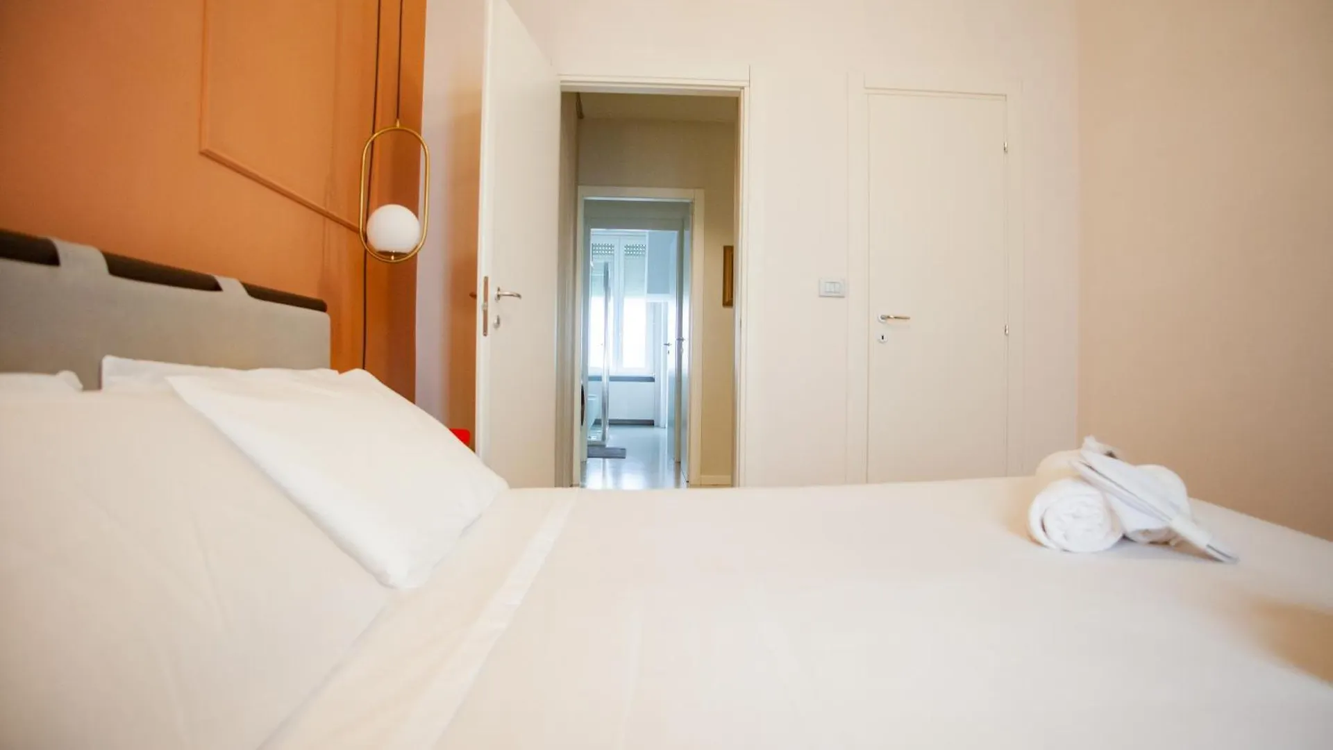 Design & Luxury With Garden In San Senatore Mediolan 0*,